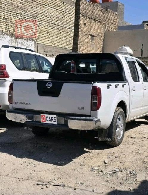 نيسان نافارا